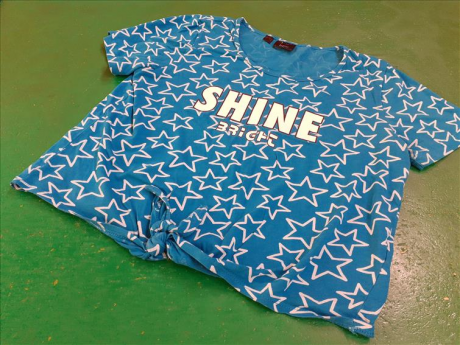 T-shirt Shine 12/13a