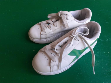 Scarpa Diadora Tg 33