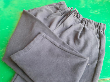 Pantaloni Zara 10a