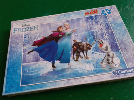 100pz Puzzle Frozen