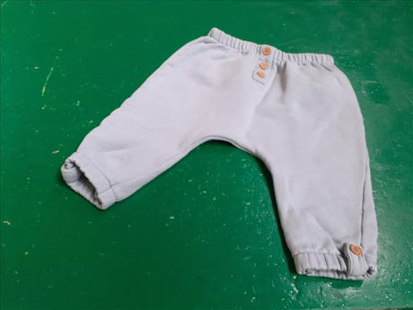 Pantaloni Benetton 6/9m