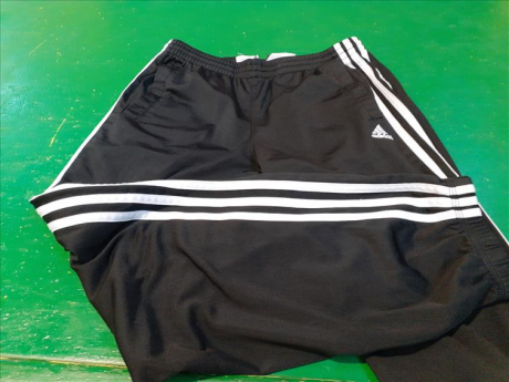 Pantaloni Adidas 11/12a