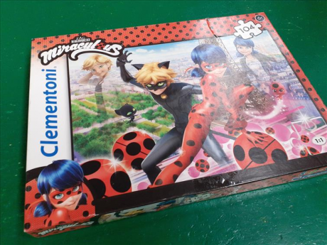 104pz Puzzle Lady Bug